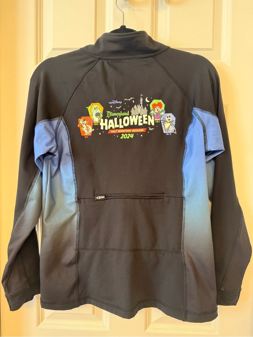 RunDisney Black & Blue Disneyland Halloween Half Marathon 2024 Jacket Size S